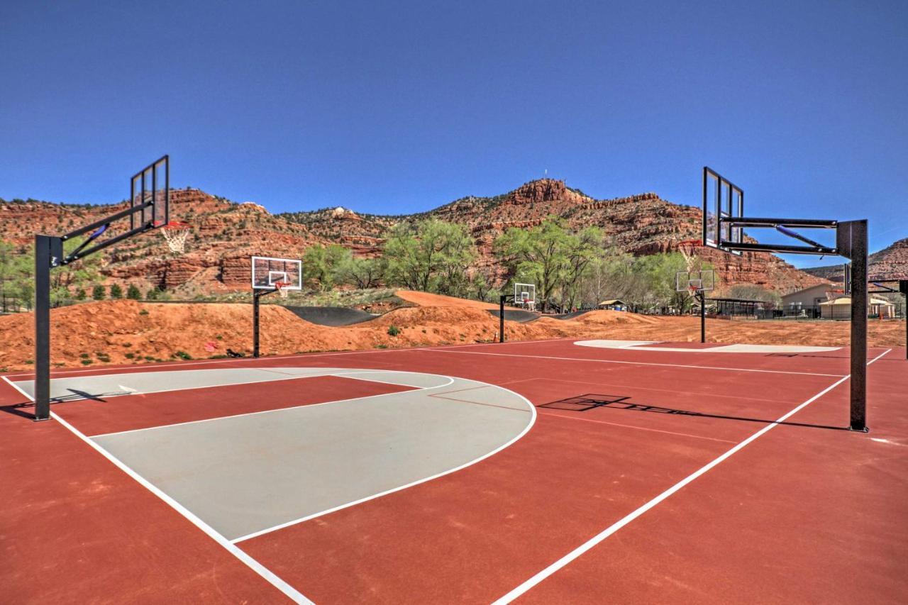 Beautiful Kanab Home With Yard - Walk To Restaurants Eksteriør billede
